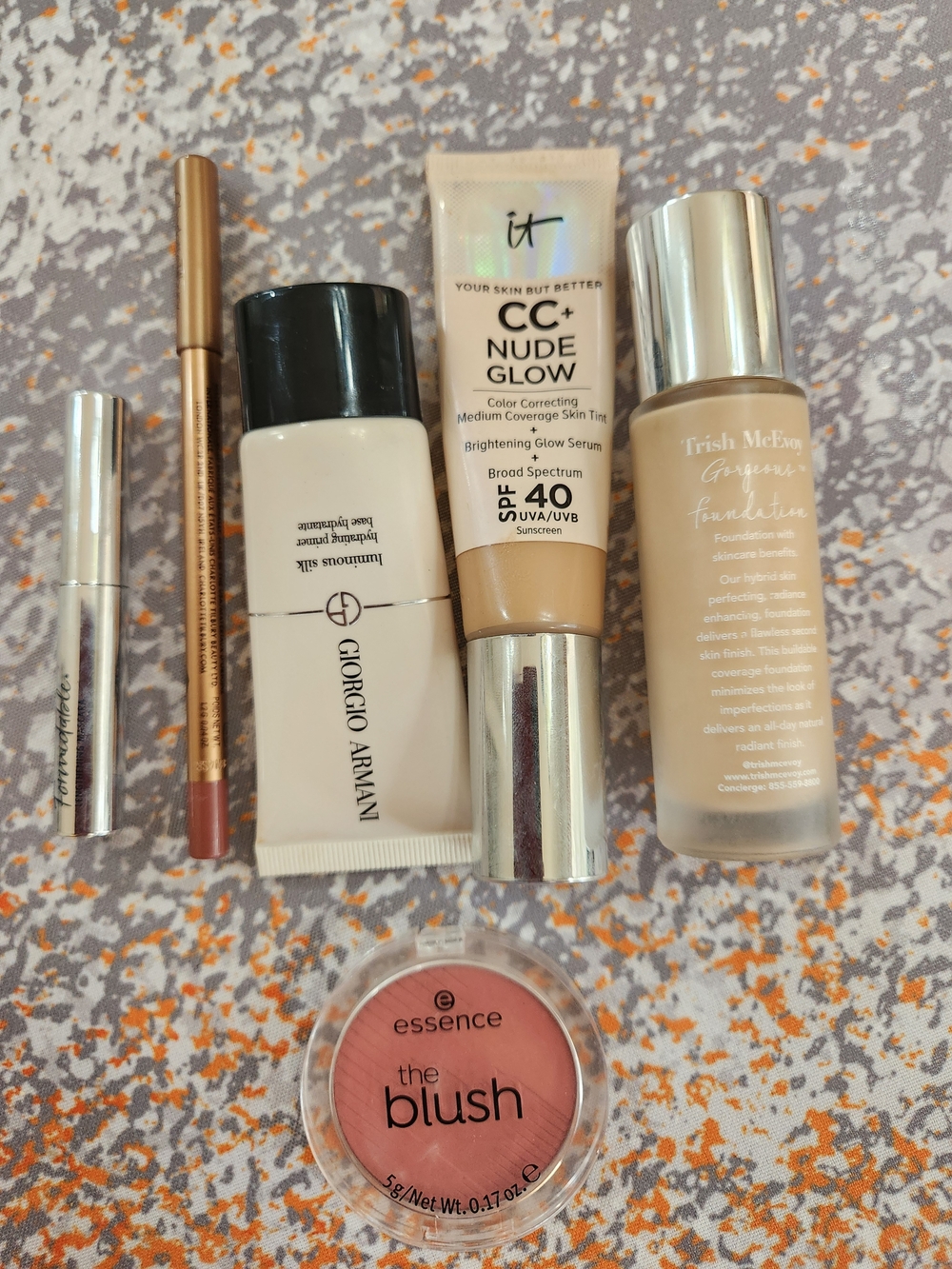 New Or 3/4 Full Makeup